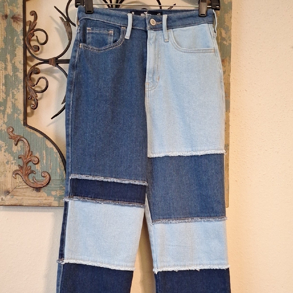 Hollister Patchwork Jeans - Dark and Light Blue. NWOT Size 1 - Picture 5 of 7